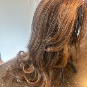 Raquel Welch Runway Rehearsal SS Hazelnut.